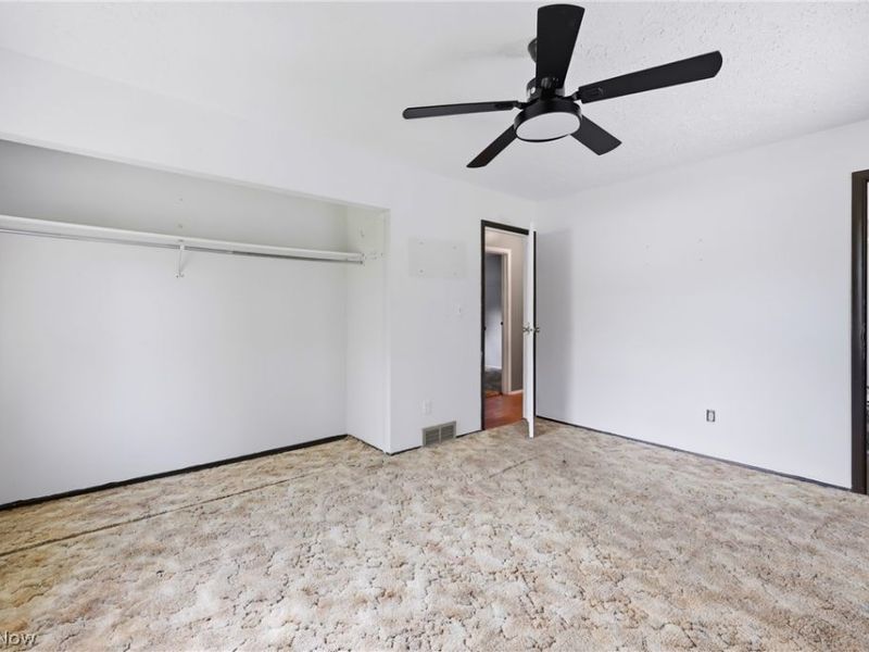 1501 Ohltown Mcdonald Road, Mineral Ridge, OH 44440 Photo 17