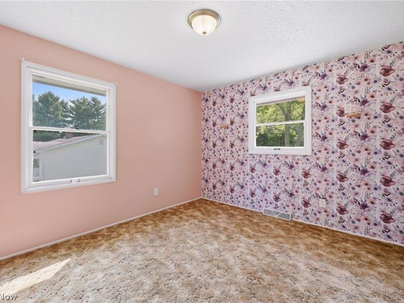 1501 Ohltown Mcdonald Road, Mineral Ridge, OH 44440 Photo 18