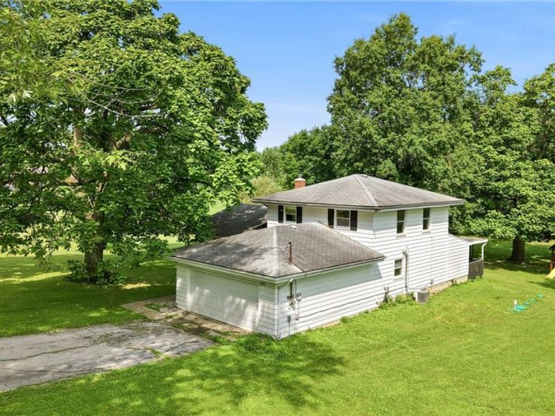 1501 Ohltown Mcdonald Road, Mineral Ridge, OH 44440 Photo 4