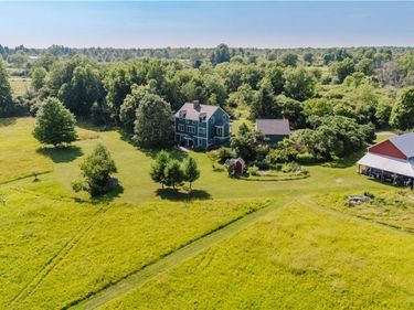 13730 County Route 5, Clayton, NY 13624