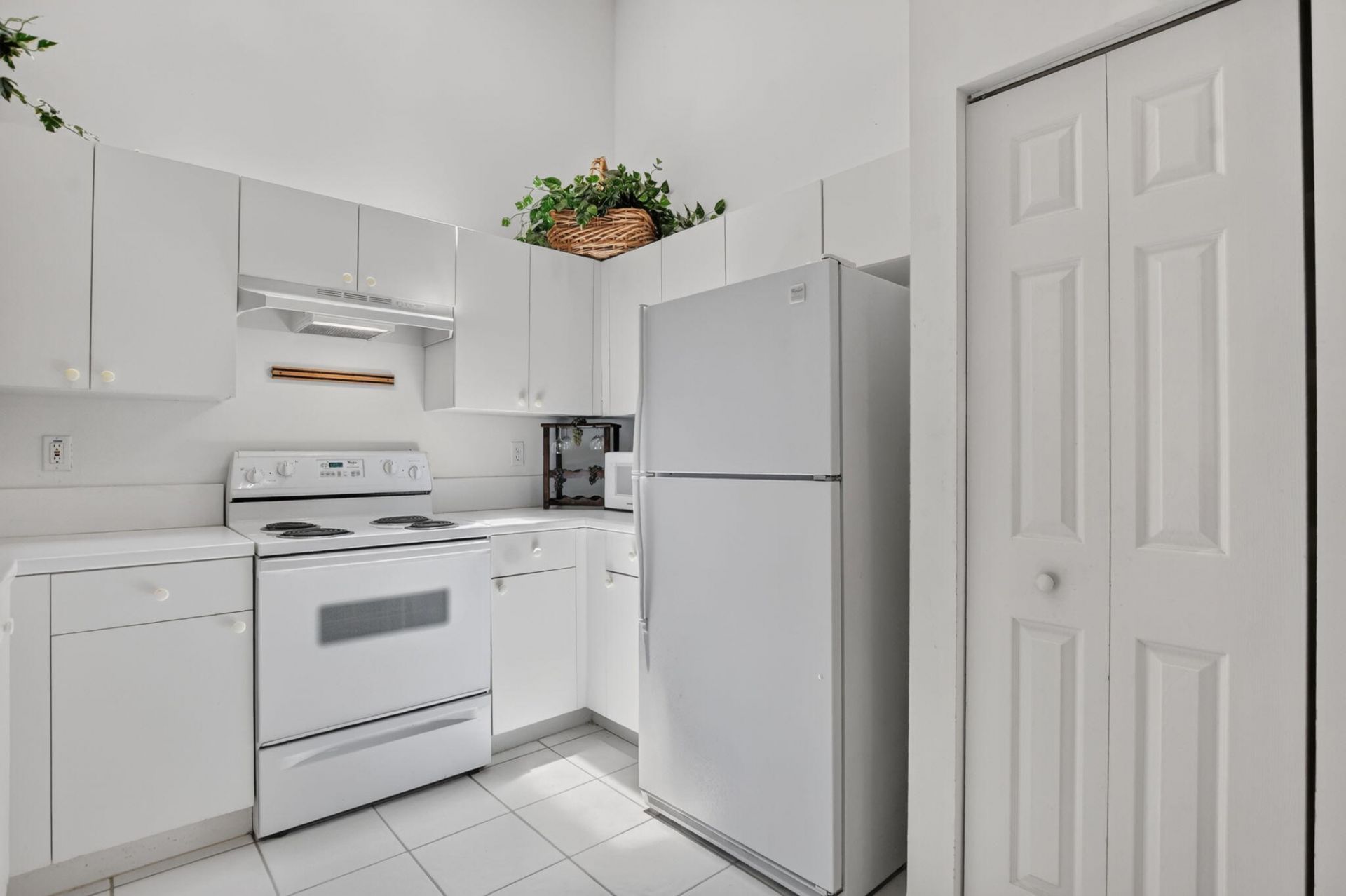 8100 Via Di Veneto, Unit NEIBORHOOD, Boca Raton, FL 33496 Photo