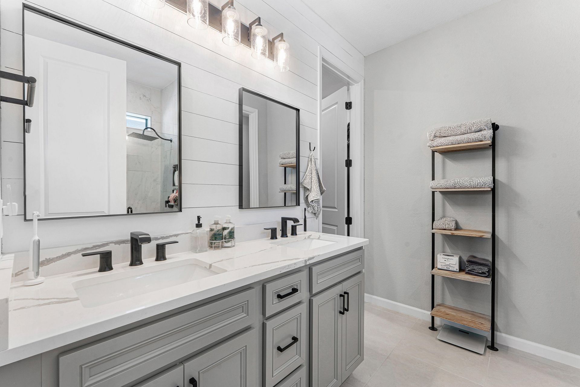 770 SE Courances Drive, Port Saint Lucie, FL 34984 Photo