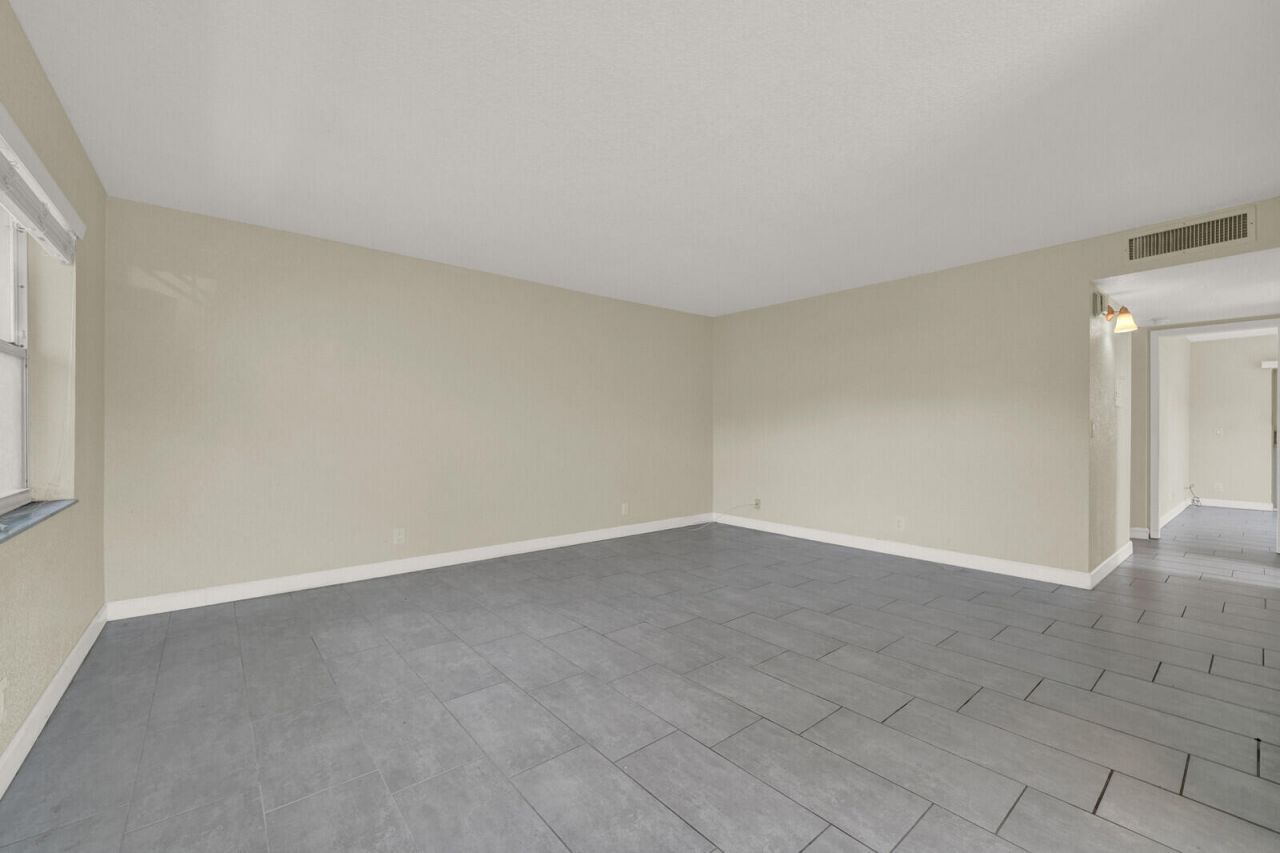 742 Normandy P, Delray Beach, FL 33484 Photo