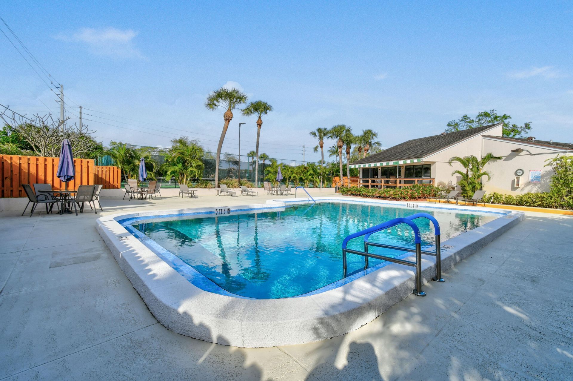 11453 Shady Oaks Lane, North Palm Beach, FL 33408 Photo