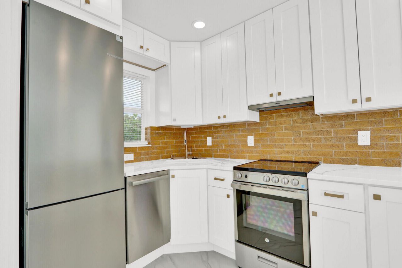 10084 Meridian Way N, Unit 4, Palm Beach Gardens, FL 33410 Photo