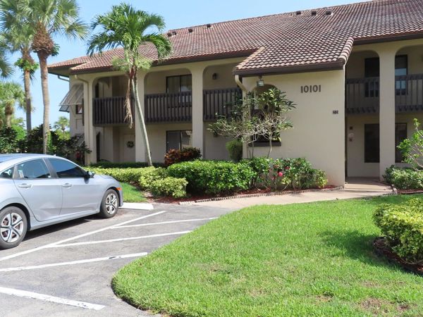 10101 Mangrove Drive, Unit 201, Boynton Beach, FL 33437