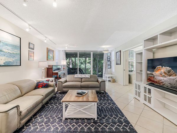 933 Cypress Grove Drive, Unit 103, Pompano Beach, FL 33069