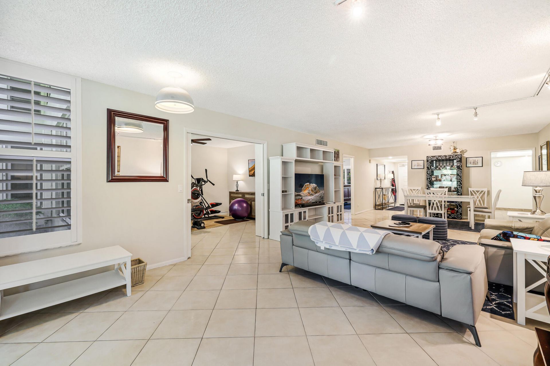 933 Cypress Grove Drive, Unit 103, Pompano Beach, FL 33069 Photo