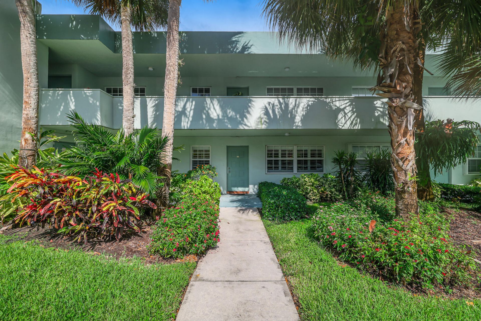 933 Cypress Grove Drive, Unit 103, Pompano Beach, FL 33069 Photo