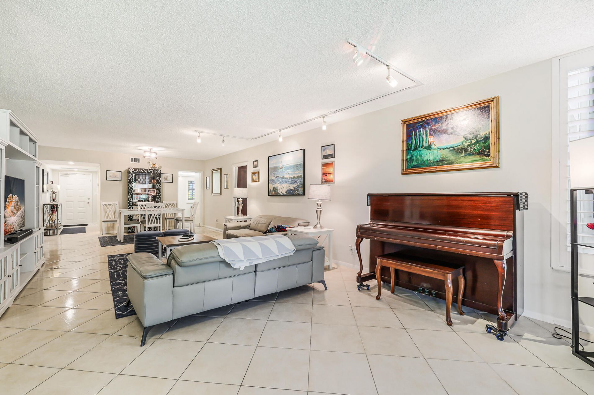 933 Cypress Grove Drive, Unit 103, Pompano Beach, FL 33069 Photo
