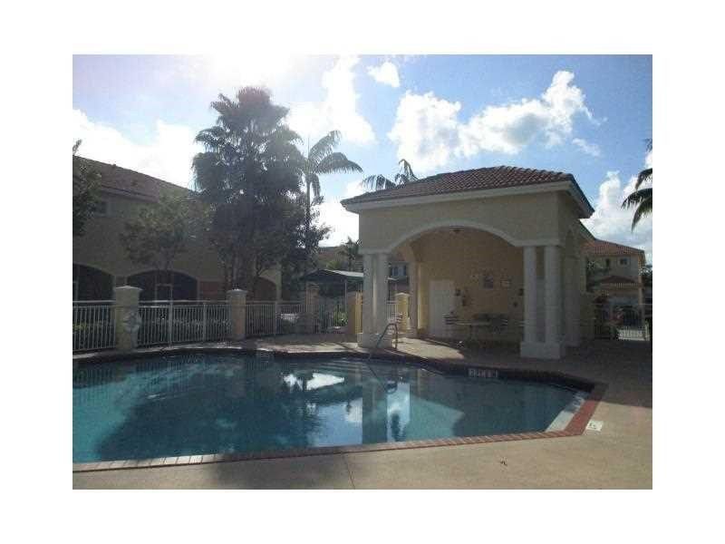 8320 Santa Monica Avenue, Unit 8320, Tamarac, FL 33321 Photo