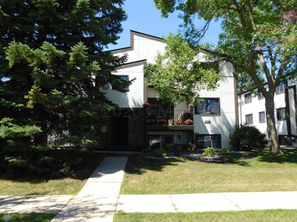 2629 Arrowhead Road S, Unit B7, Fargo, ND 58103