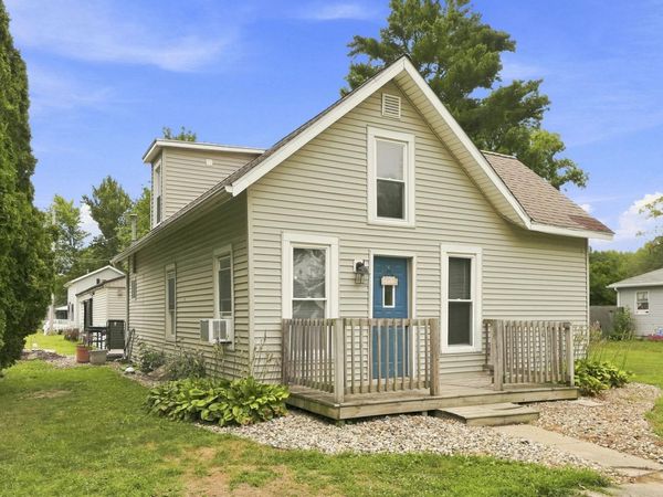 201 E Church Street, Pierceton, IN 46562