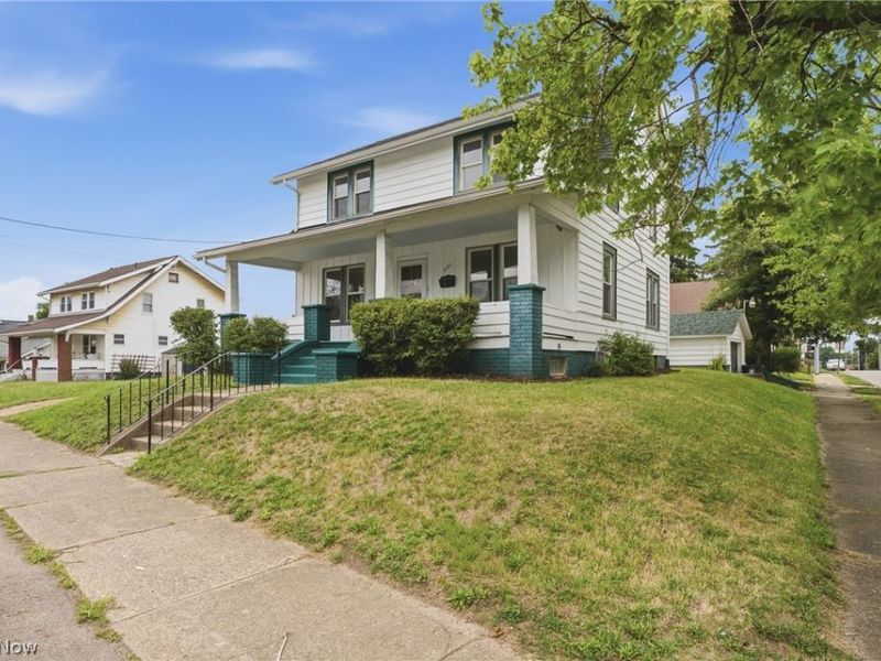 2155 2nd Street SE, Canton, OH 44707 Photo 2