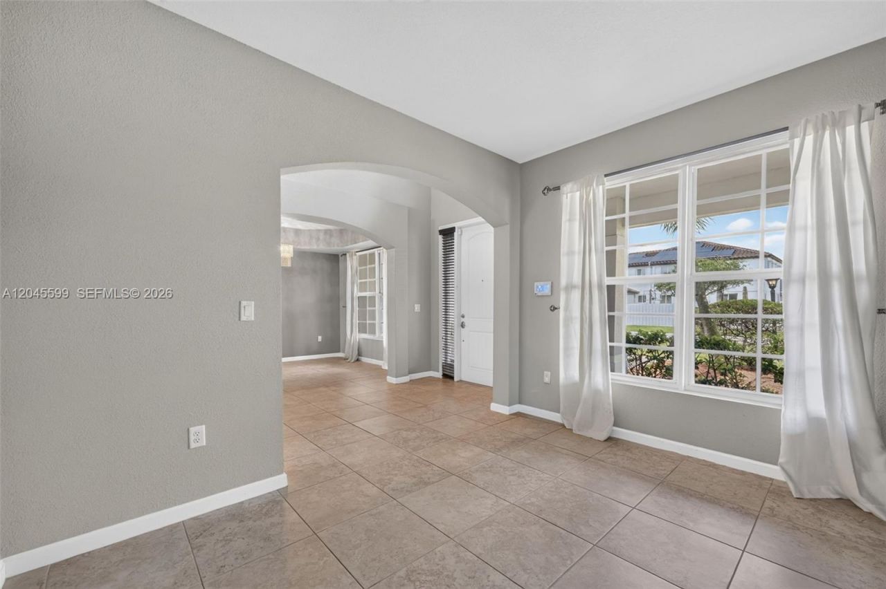 20943 SW 133rd Ave , Miami, FL 33177 Photo