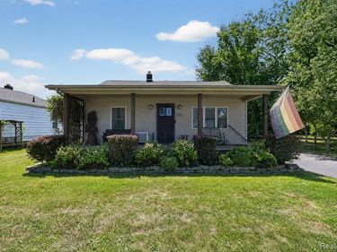 2375 Stewart Road, Frenchtown Township, Mi 48162