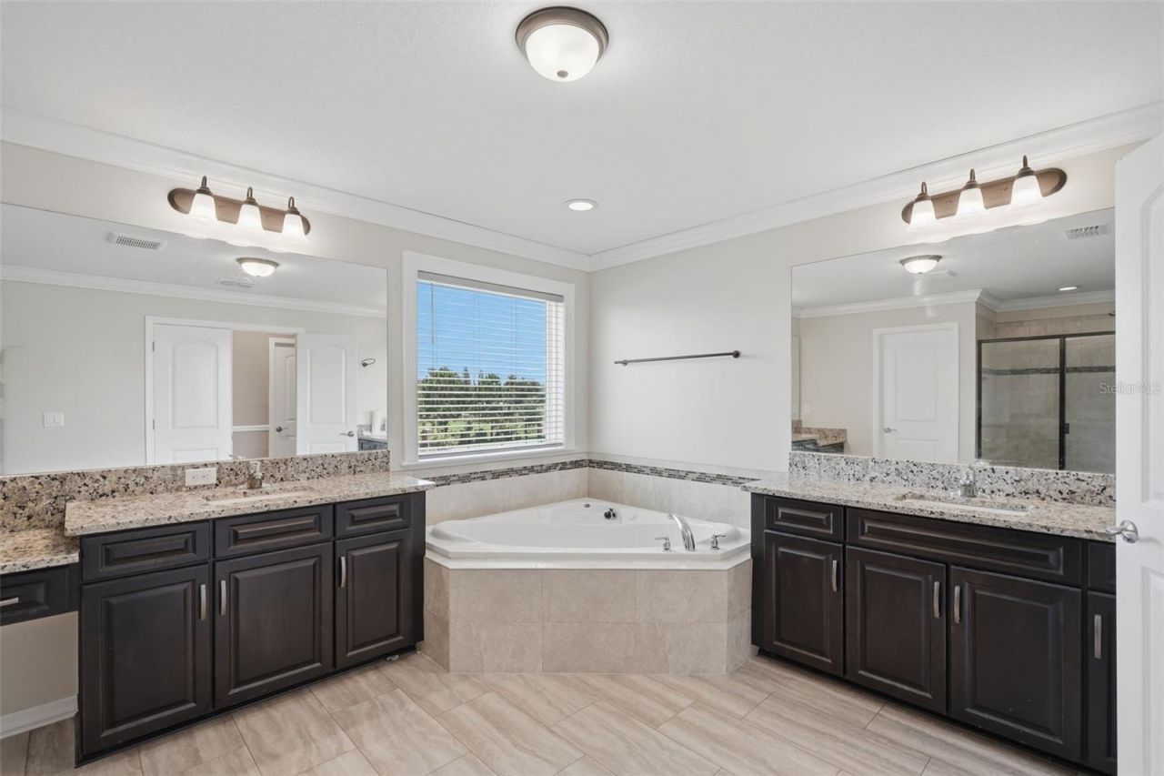9307 Parisian Court, Seffner, FL 33584 Photo