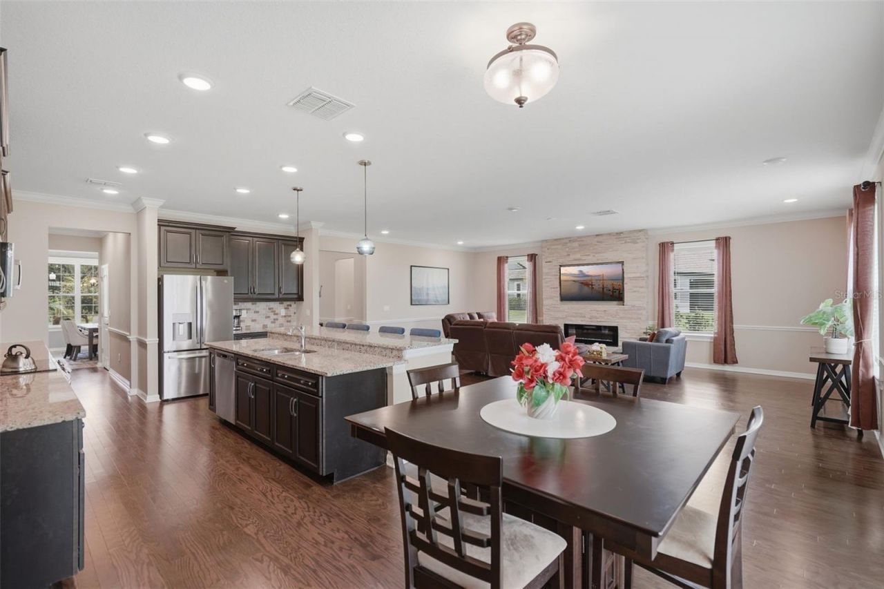 9307 Parisian Court, Seffner, FL 33584 Photo