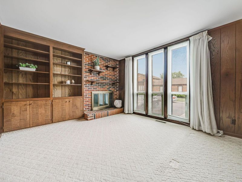 4231 Chaucer Lane, Columbus, OH 43220 Photo 14