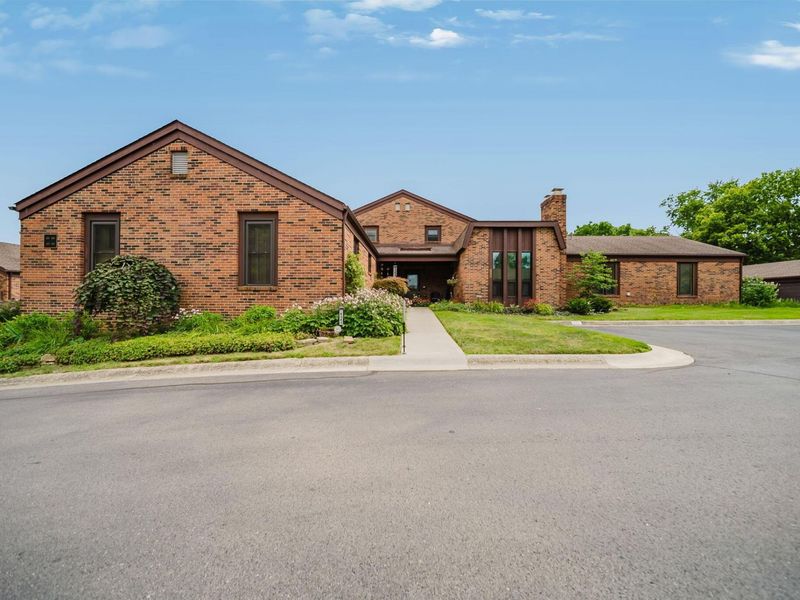 4231 Chaucer Lane, Columbus, OH 43220 Photo 49