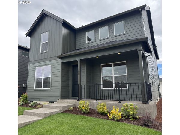 700 Magnolia AVE, Woodburn, OR 97071