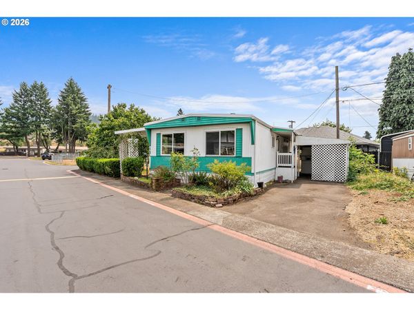 8951 SE FULLER RD, Happy Valley, OR 97086