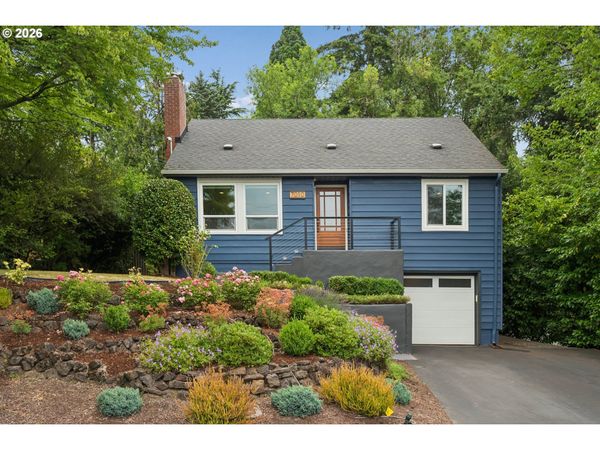 7010 SW 35TH AVE, Portland, OR 97219