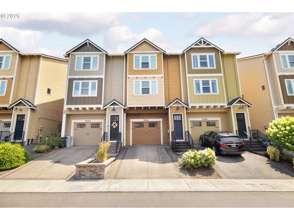 10012 SE OLD TOWN CT, Happy Valley, OR 97086