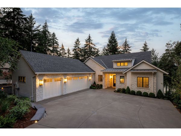 843 TERRACE DR, Lake Oswego, OR 97034