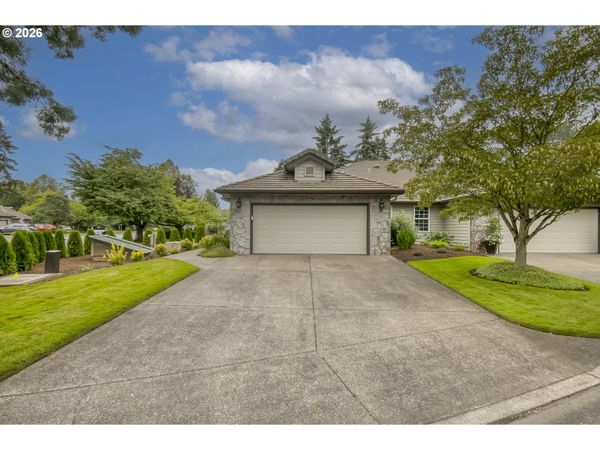 6356 CASTLE PINES N CIR, Keizer, OR 97303