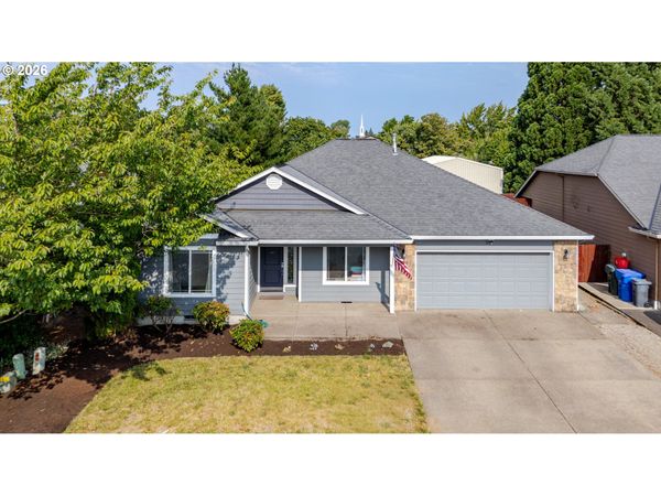 851 S 5TH ST, Jefferson, OR 97352