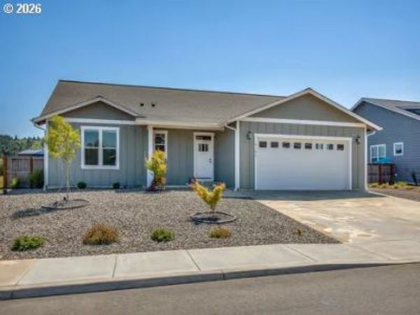 1155 SE BUGLE AVE, Warrenton, OR 97146