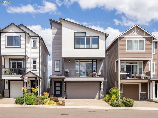 1458 N SILTSTONE AVE, Newberg, OR 97132