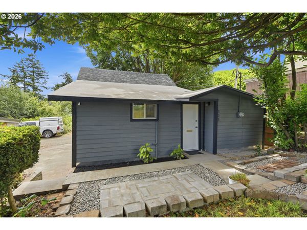 535 STATE ST, North Bend, OR 97459