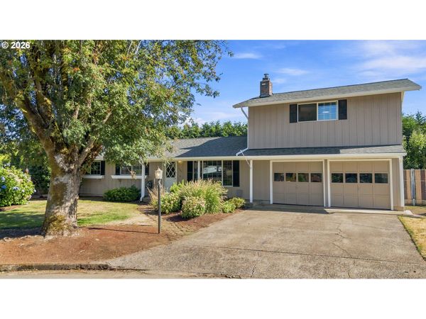 1127 PONDEROSA CT, Springfield, OR 97477