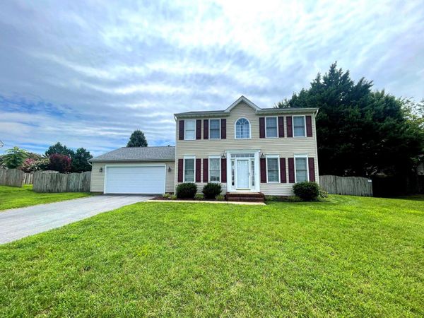 6010 WICKENDEN, FREDERICKSBURG, VA 22407