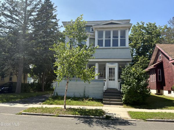 17 Putnam Street, Albany, NY 12202