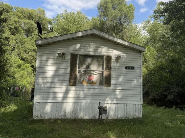 3547 Sechler Drive, Jackson, MI 49201