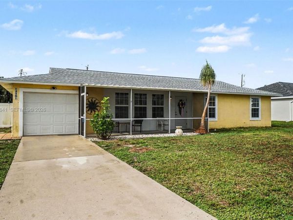 316 SW 19th Ter , Cape Coral, FL 33991