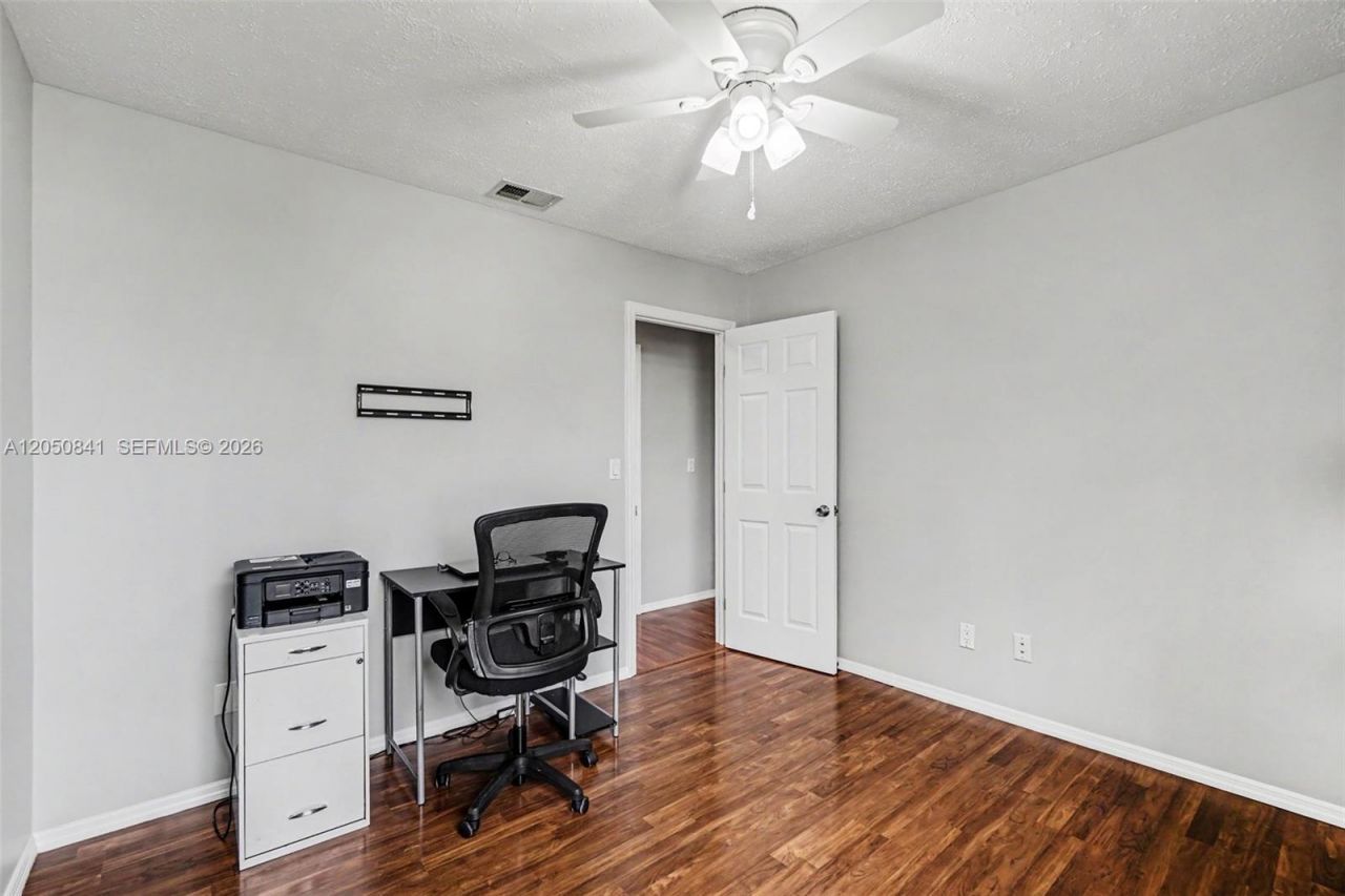 316 SW 19th Ter, Cape Coral, FL 33991 Photo