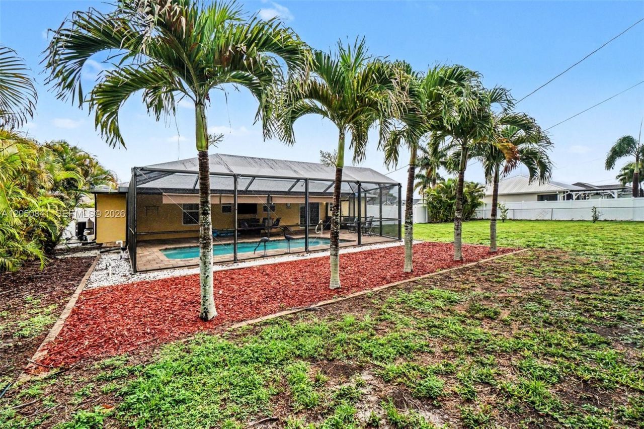 316 SW 19th Ter, Cape Coral, FL 33991 Photo