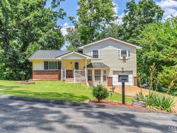 5181 Jimmy Drive, Arnold, MO 63010