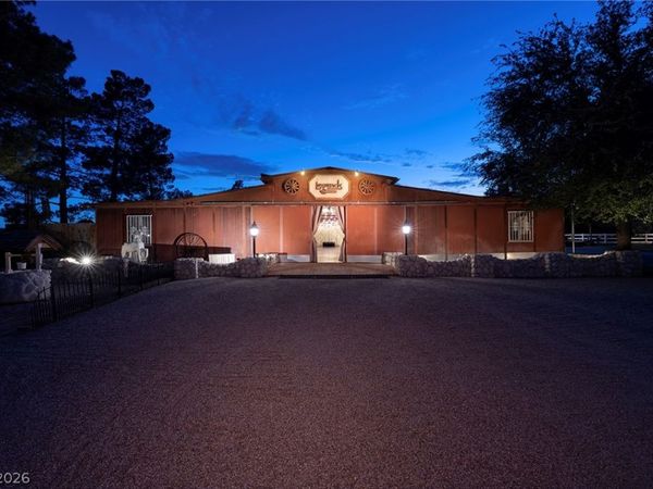 8213 Rancho Destino Road, Las Vegas, NV 89123