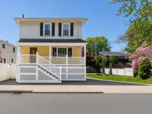 29 Bowman St, Malden, MA 02148