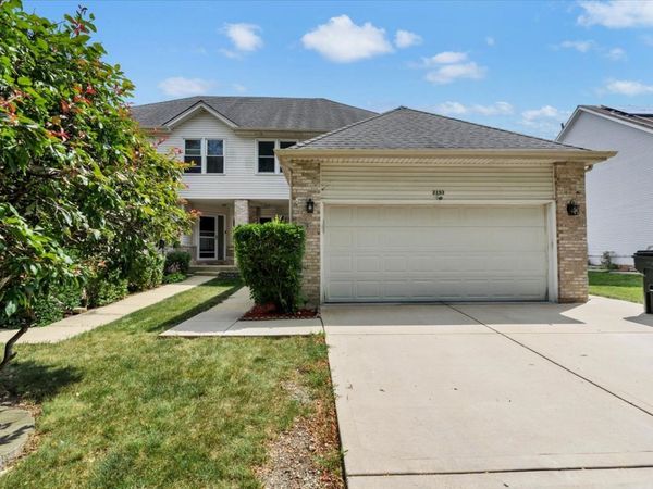 2153 Laurel Avenue , Hanover Park, IL 60133