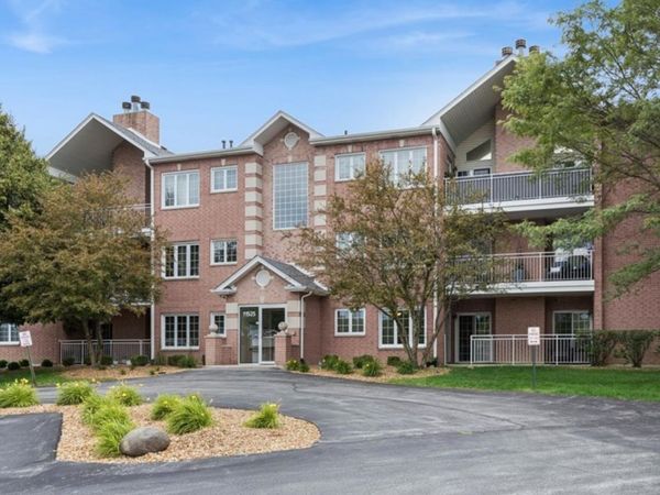 11525 Settlers Pond Way , Unit 1D, Orland Park, IL 60467