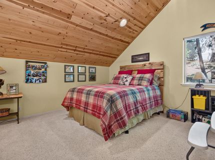 650 Pine Canyon Road, Lake Almanor, CA 96137 Photo