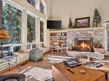 650 Pine Canyon Road, Lake Almanor, CA 96137 Photo
