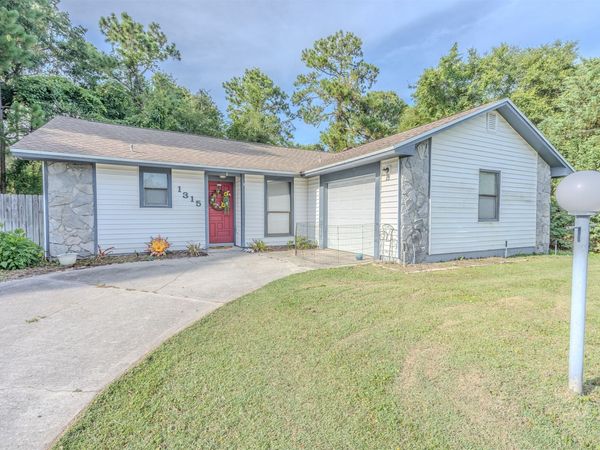 1315 LIME ST , Fernandina Beach, FL 32034