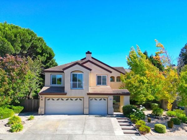 496 Panorama Dr, Benicia, CA 94510